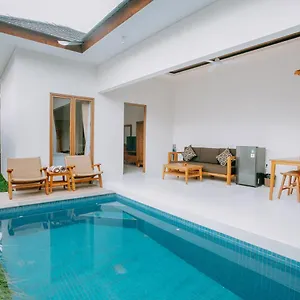 Mahayoga Private Pool And Resto فيلة