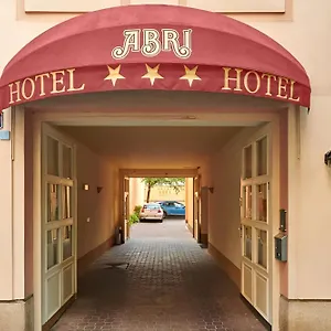 https://apartments-abri.praguehotelsweb.com